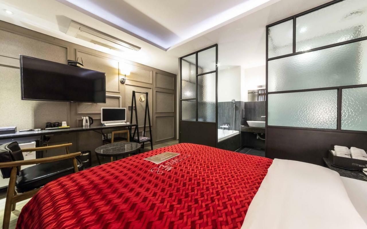 Design Hotel Ddeul& オサン エクステリア 写真
