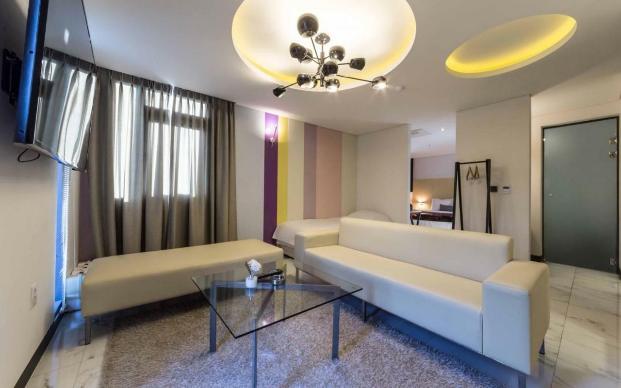 Design Hotel Ddeul& オサン エクステリア 写真